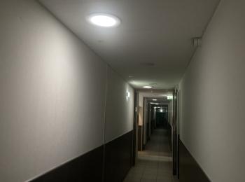 conduit de lumière couloir