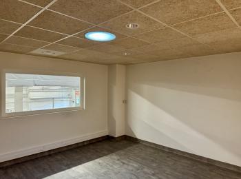 Puit de lumière Bureau usine Drôme